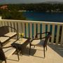 4 person apartment with seaview in Milna