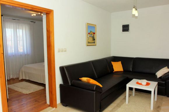 4 person apartment Nerezisce island of Brac