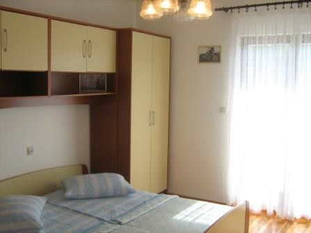 Spacious 8 person apartment in Split