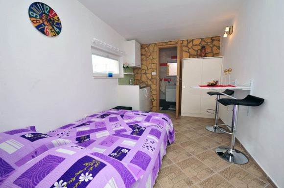 Beautiful studio apartment for 2 persons in Split