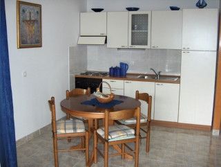 Appartment Mirela in Prigradica 3