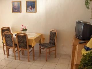 Appartment A2 in Bol 3