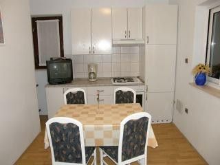 Appartment App br. 2 in Duga Luka 1
