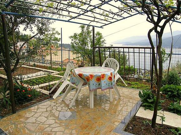 Appartment Br.3 in Rabac 7