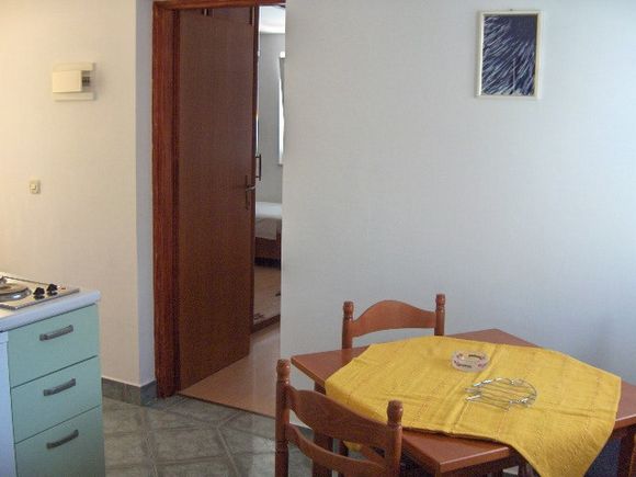 Appartment App br. 3 in Ivan Dolac 4