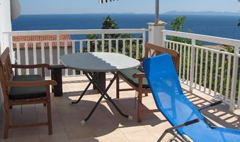 Apartment for 4 persons on the island of Korcula, in Zavalatica