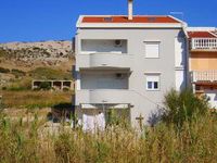Apartment B2 in Pag