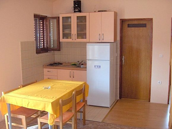 Appartment App br. 7 in Pag 1