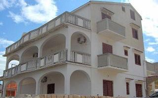 Apartment App br. 8 in Pag