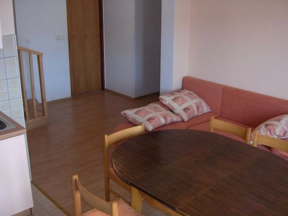 Appartment App br. 9 in Pag 4