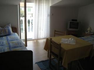 Appartment A7 in Vodice 2
