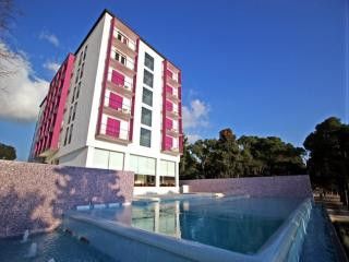 Appartment Hotel Adriatic in Biograd na Moru 1