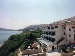 Appartment Hotel Biser in Pag 2