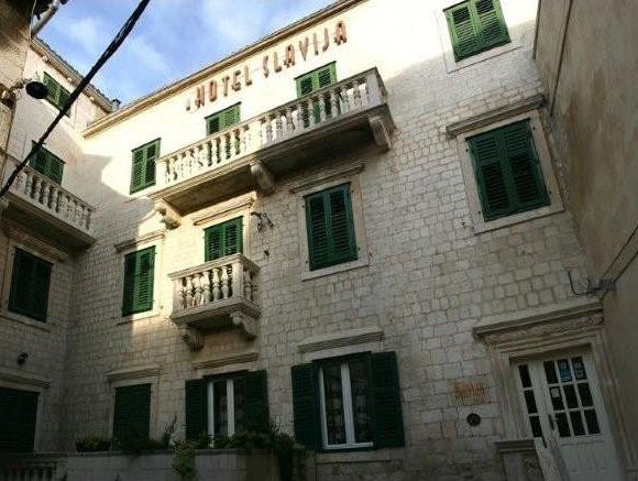 Appartment Hotel Slavija in Split 1