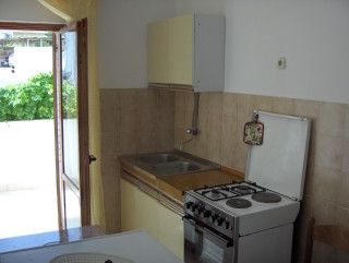 Appartment A2 in Hvar 2
