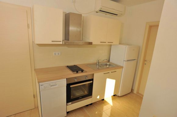 Apartment for 4 persons in Sutivan