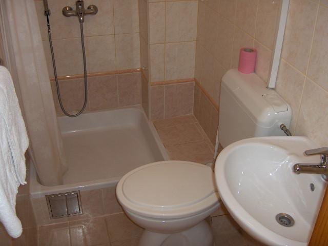 Croatia-Room-Mlini-Private accommodation
