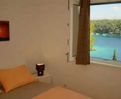 5 person apartment Milna