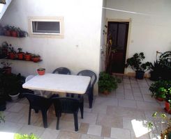 Charming 2 person apartment in Pucisca, island of Brac