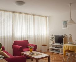 Beautiful apartment for 4 persons near beach in Split