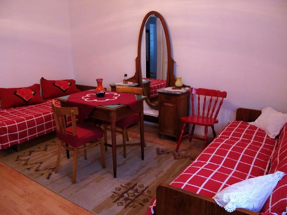 Beautiful apartment for 4 persons in Split near center