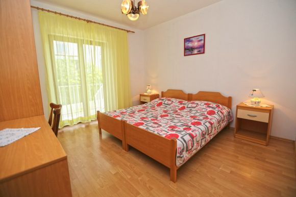 Charming apartment for 4 persons in Hvar