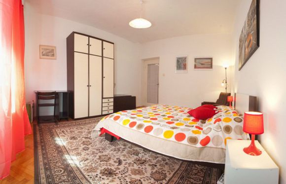 Beautiful apartment for 4 persons in Split near center