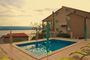 Modern Apartment with Pool for 6 person, Omis