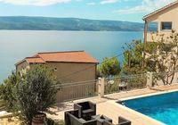 Luxury Furnished 6 person Apartment with Pool, Omis Riviera