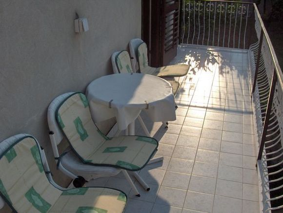 Appartment 1. kat  A3 in Vis 8