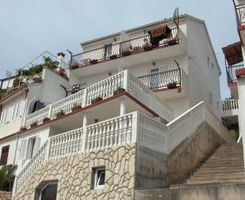 Apartment for 4 persons in Vis