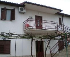 Apartment A2 Mali in Nedescina