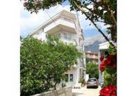 Apartment A 4+1/3 in Makarska