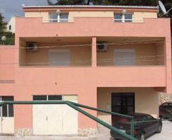 Apartment Lovre in Mavarstica