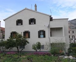 Apartment App 1/2 dvojka in Komiza