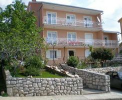 Apartment 2+2 in Novi Vinodolski