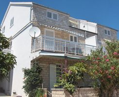 Apartment Broj 1 in Zavalatica