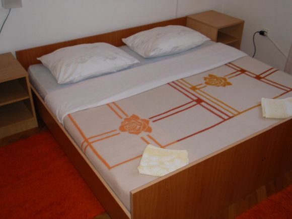 Appartment Br 2 in Poljanak 1