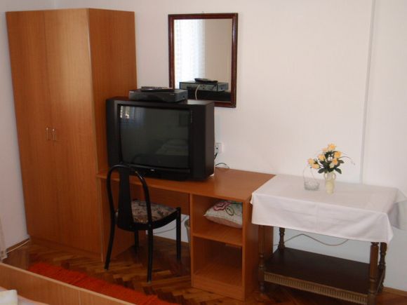 Appartment Br 2 in Poljanak 3