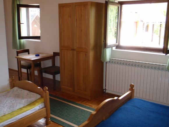 Appartment App br. 3 in Poljanak 5