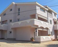 Apartment App br. 3 in Simuni