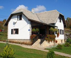 Apartment Kuća Alen in Poljanak