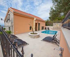 Apartment App 2 in Podgora