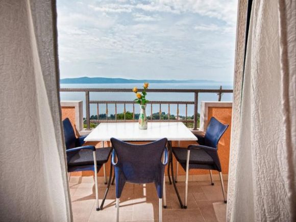 Appartment App 5 in Podgora 7