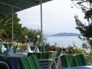Appartment TN Resnik - All inclusive in Kastel Stafilic 4