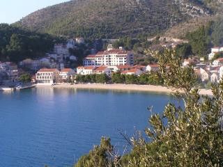 Appartment Hotel Quercus in Drvenik 1