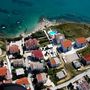 Appartment Hotel Biser in Pag 1