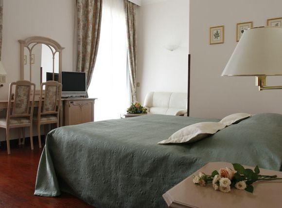 Appartment Hotel Mozart in Opatija 3