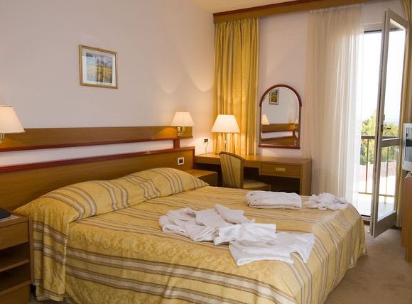 Appartment Hotel Horizont in Baska Voda 1