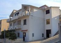 Apartment App br. 4 in Pag